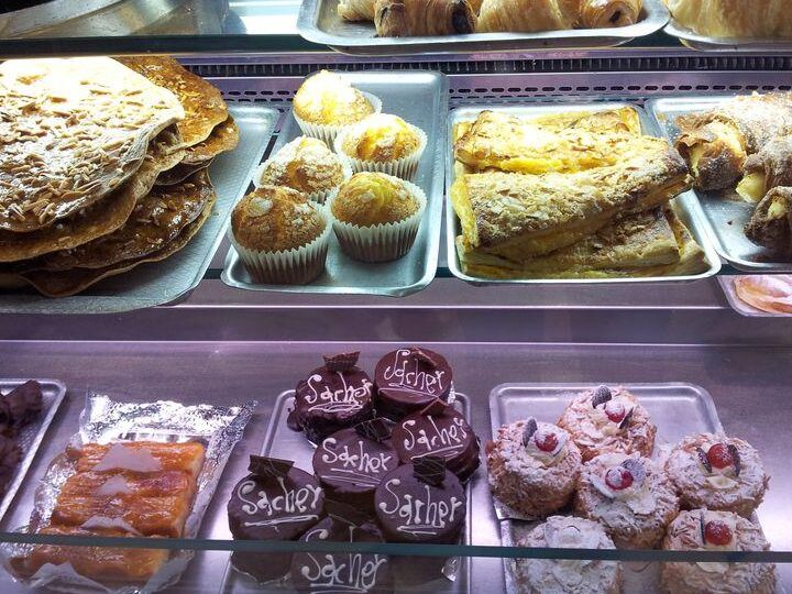 Pastelerías De San Justo Desvern